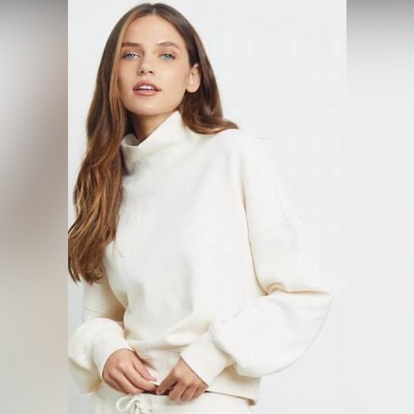 Rails Blaire Mock Neck Long Sleeve Sweatshirt, cream, size XS, NWOT - Picture 2 of 12